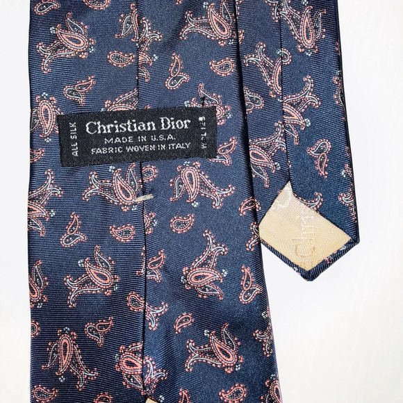 Christian Dior Designer paisley print silk tie - Picture 2 of 3